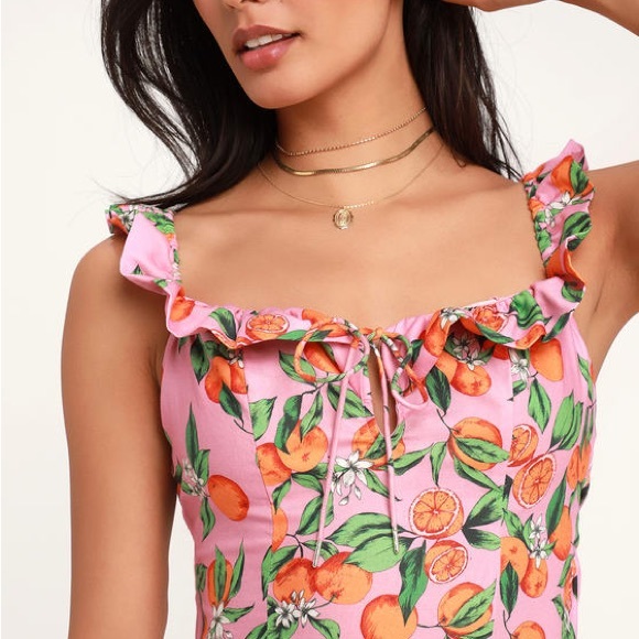 Dress with orange pattern - Picture 8 of 9